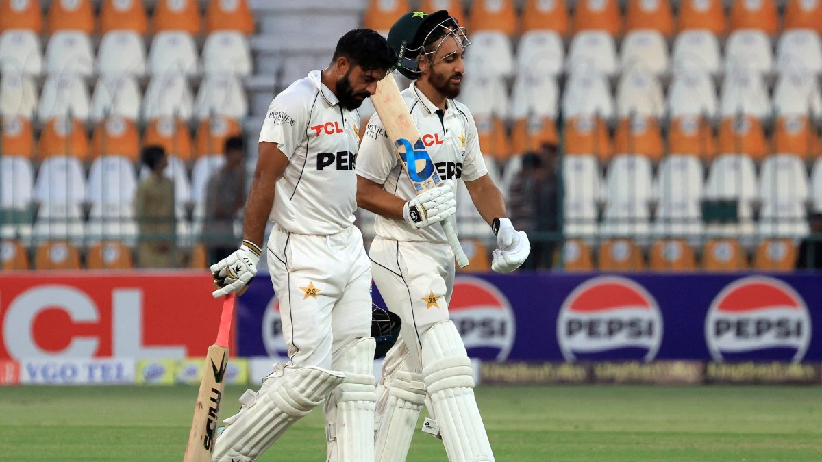Pakistan cricket team is the first Test side to lose a Test match by an innings despite scoring over 500 runs in the first innings. Image: Reuters Pakistan cricket team is the first Test side to lose a Test match by an innings despite scoring over 500 runs in the first innings. Image: Reuters
