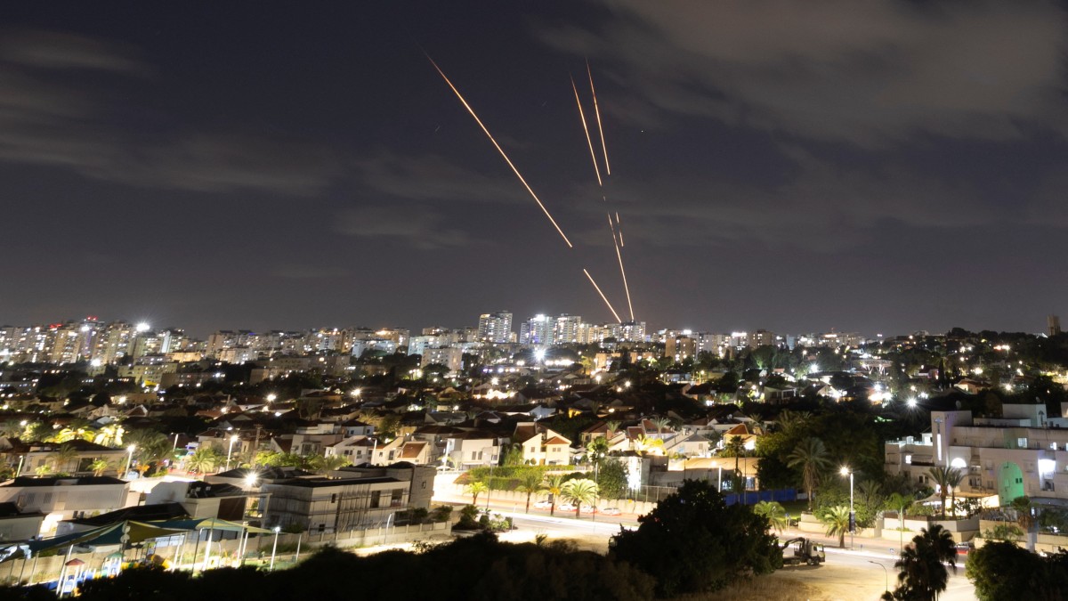 It's Israel-Iran conflict in West Asia now, Netanyahu vows arch foe 'will pay' for missile attack It's Israel-Iran conflict in West Asia now, Netanyahu vows arch foe 'will pay' for missile attack