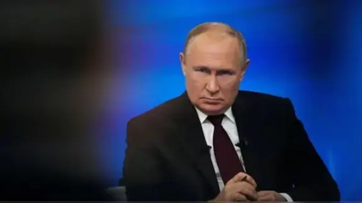 Ukraine needs to stay neutral for any chance of peace, says Putin Ukraine needs to stay neutral for any chance of peace, says Putin