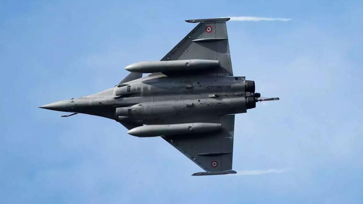 The Indian Air Force (IAF) has shot down high-altitude spy balloon-type targets at over 55,000 feet using a Rafale fighter jet along India's eastern front. Source: REUTERS | Representational Image. The Indian Air Force (IAF) has shot down high-altitude spy balloon-type targets at over 55,000 feet using a Rafale fighter jet along India's eastern front. Source: REUTERS | Representational Image.