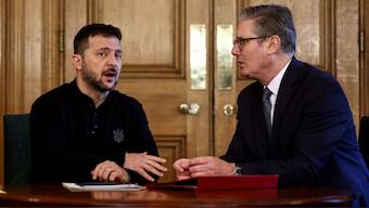 Britain's Prime Minister Keir Starmer and Ukraine's President Volodymyr Zelensky speak during a bilateral meeting inside 10 Downing Street in central London on October 10, 2024. - Photo- AFP