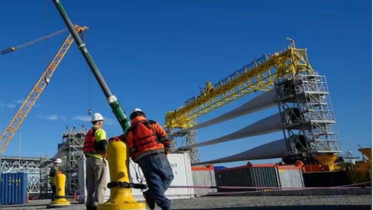 US inflation shows signs of slowing as wholesale prices stabilise