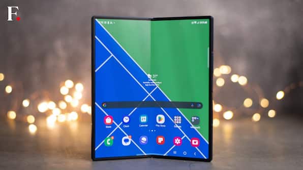 Samsung under pressure from Huawei, working on tri-fold phone, likely to launch in early 2025