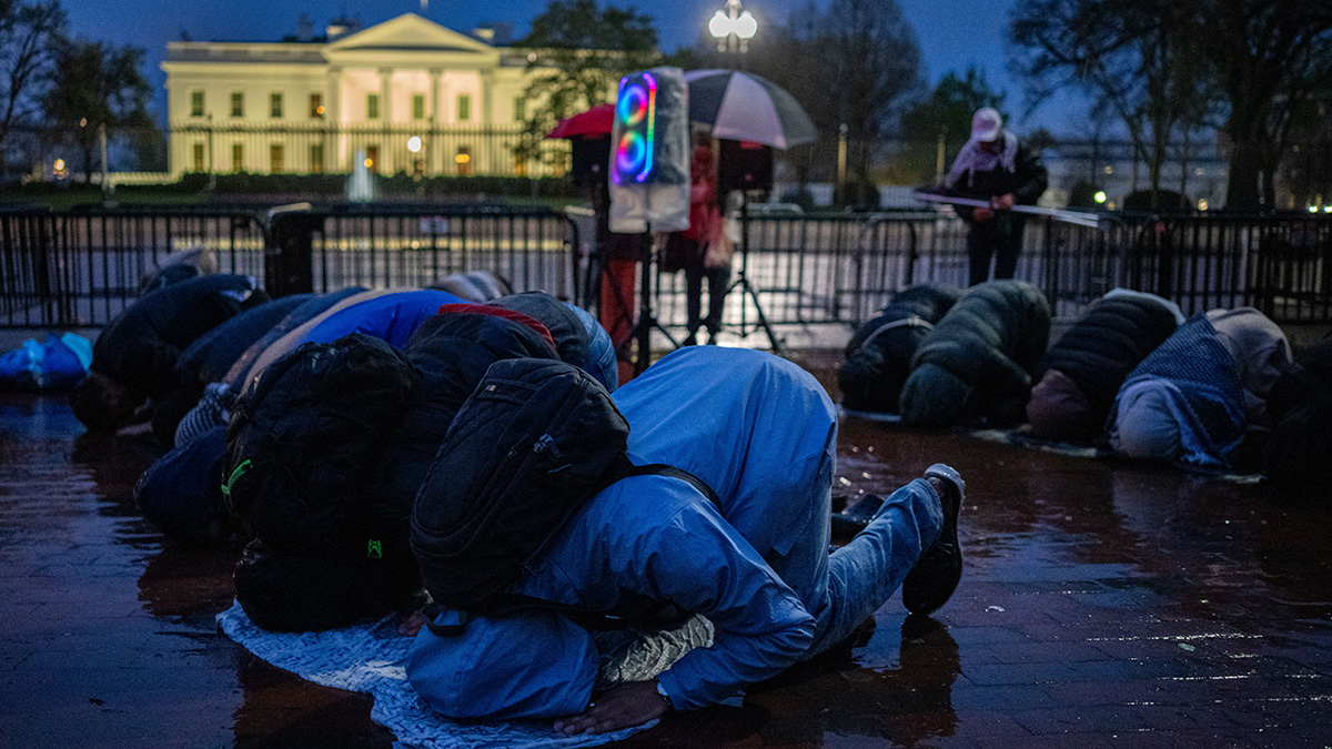(File) Pro-Palestinian demonstrators pray as they gather near the White House to call for a ceasefire in Gaza during a protest as part of the "People's White House Ceasefire Now Iftar" outside the White House on April 2, 2024 in Washington, DC. AFP (File) Pro-Palestinian demonstrators pray as they gather near the White House to call for a ceasefire in Gaza during a protest as part of the "People's White House Ceasefire Now Iftar" outside the White House on April 2, 2024 in Washington, DC. AFP