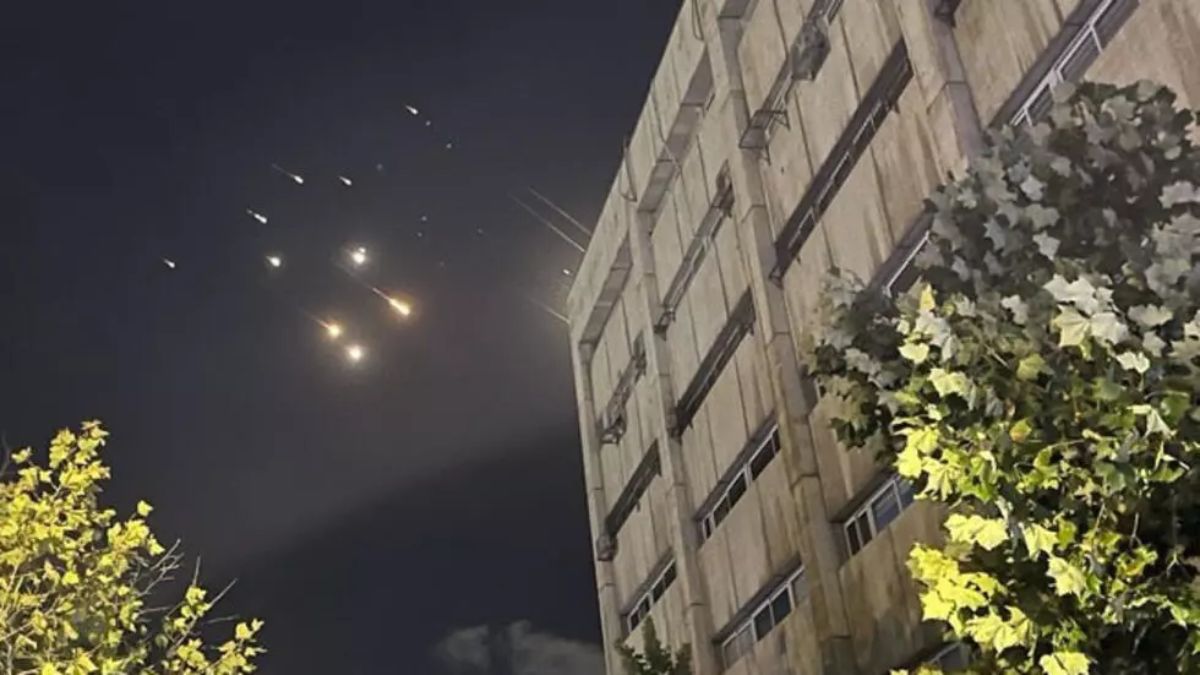 Projectiles seen over Jerusalem amid Iran's missile attack on Israel on October 1, 2024. Reuters Projectiles seen over Jerusalem amid Iran's missile attack on Israel on October 1, 2024. Reuters