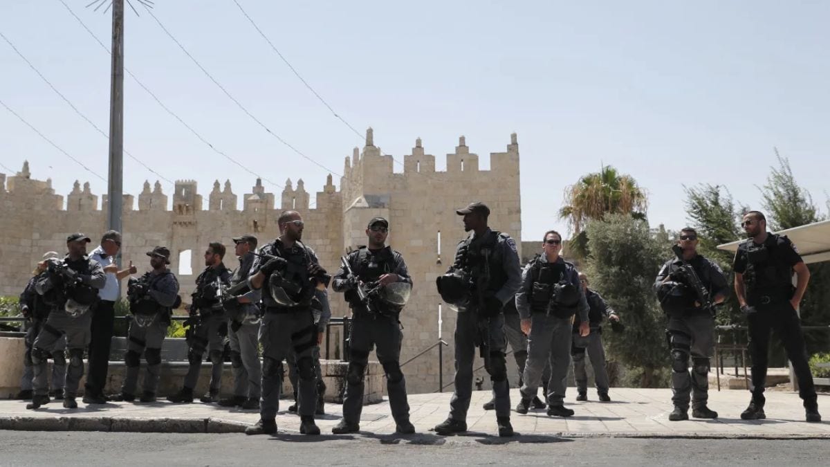 ‘They want to expel us’: Israeli bulldozers rip through Jerusalem’s Palestinian areas