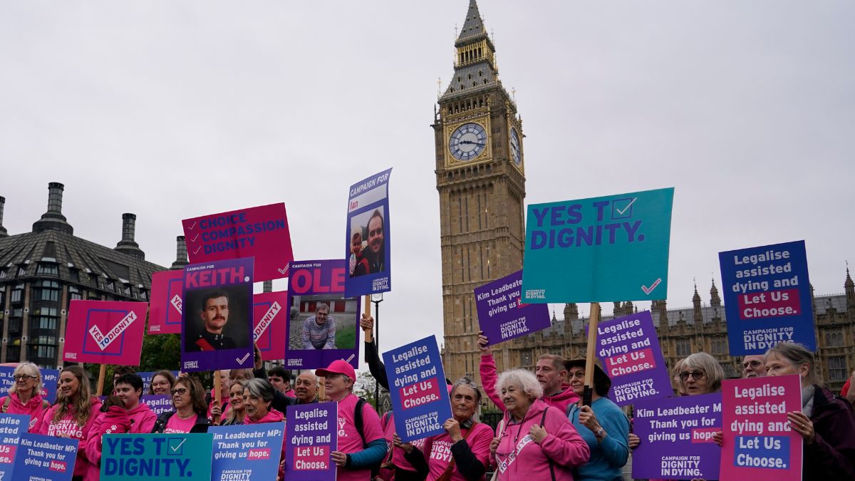 UK tables new bill to legalise assisted dying for terminally ill people UK tables new bill to legalise assisted dying for terminally ill people