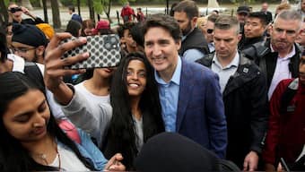 Canada's Prime Minister Justin Trudeau meets with high school students, at The Forks in Winnipeg, Manitoba, Canada May 24, 2023. File Photo/Reuters