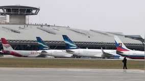 Why has Russia asked Indian carriers to run domestic flights?