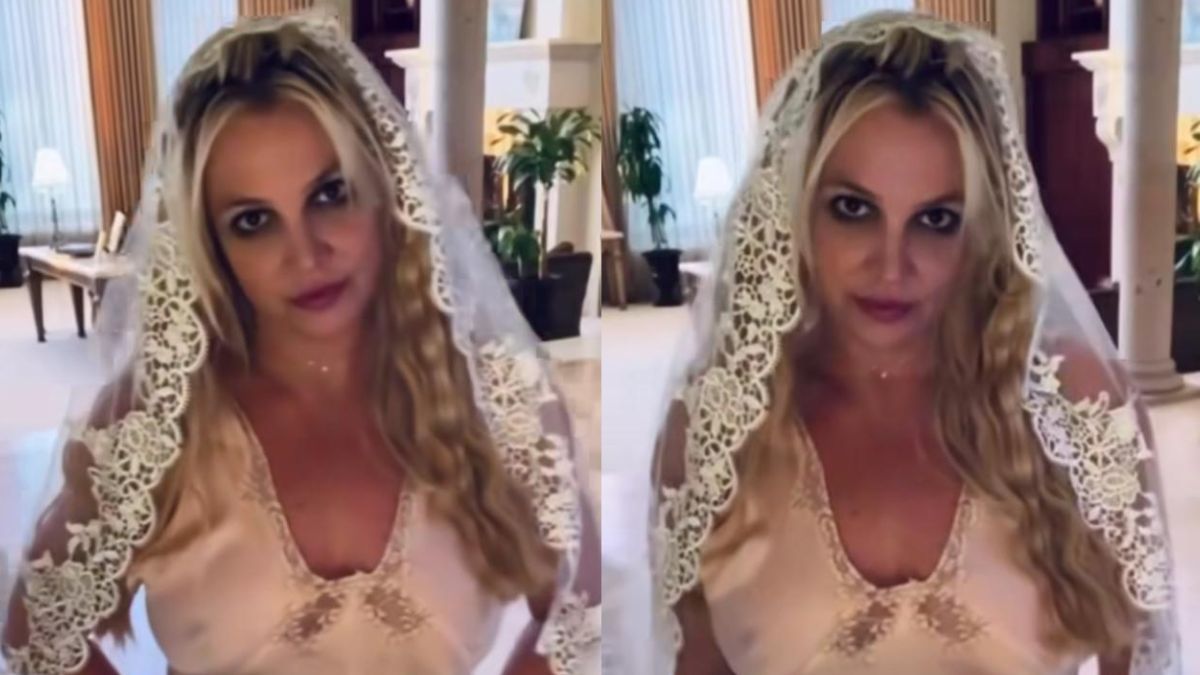 Singing sensation Britney Spears marries herself, shares a note- 'I married myself, things that make you go...' Singing sensation Britney Spears marries herself, shares a note- 'I married myself, things that make you go...'