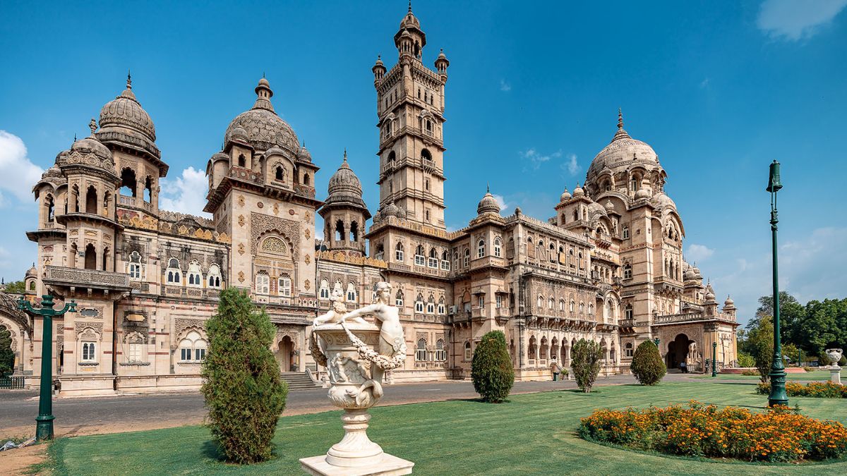 The Laxmi Vilas Palace was built by Maharaja Sayajirao Gaekwad III in 1890. Image courtesy: Gujarat Tourism
The Laxmi Vilas Palace was built by Maharaja Sayajirao Gaekwad III in 1890. Image courtesy: Gujarat Tourism