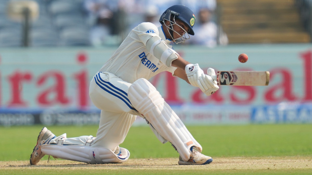 Yashasvi Jaiswal Breaks 45-Year Record on Day 2 of Second India-New Zealand Test in Pune