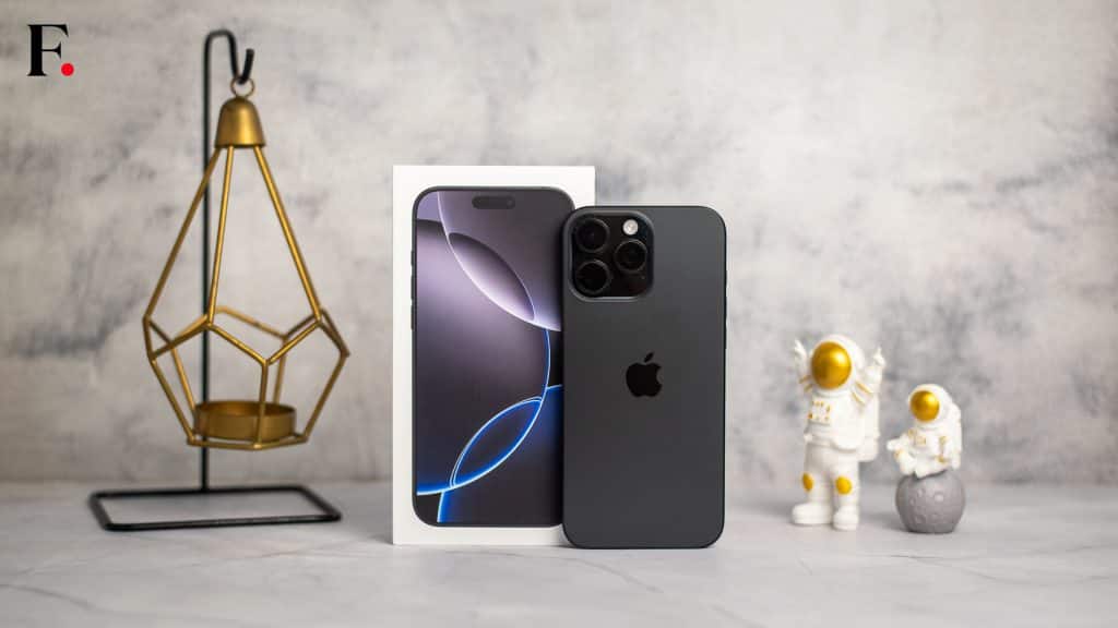 iPhone 16 Pro Max Review 1-2024-10-7860fda3c5a20b62f7e20e546f001ef1