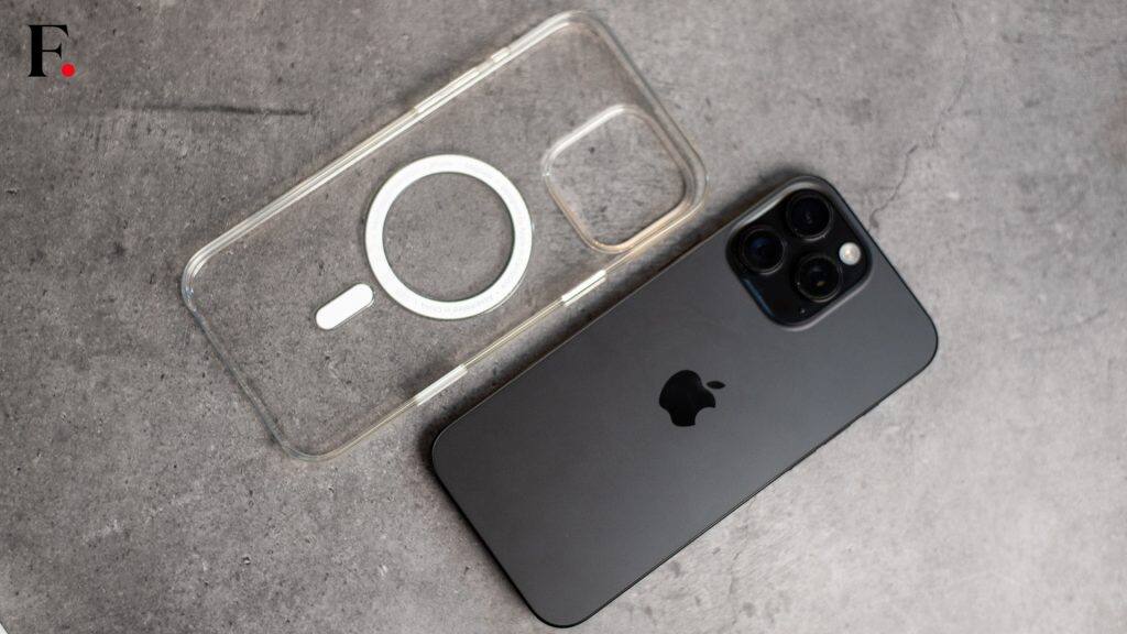 iPhone 16 Pro Max Review 16-2024-10-a79b82490d5285a52522a83496714e0f