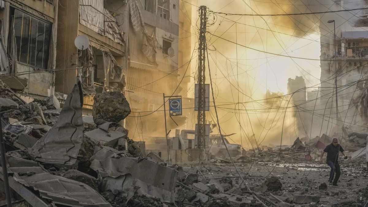 Over 500,000 people have fled to Syria from Lebanon due to Israel-Hezbollah war Over 500,000 people have fled to Syria from Lebanon due to Israel-Hezbollah war