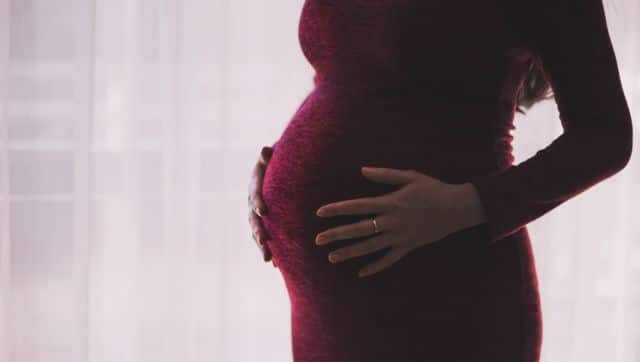 Why did a US teen throw her baby out of a hotel window in Paris ...