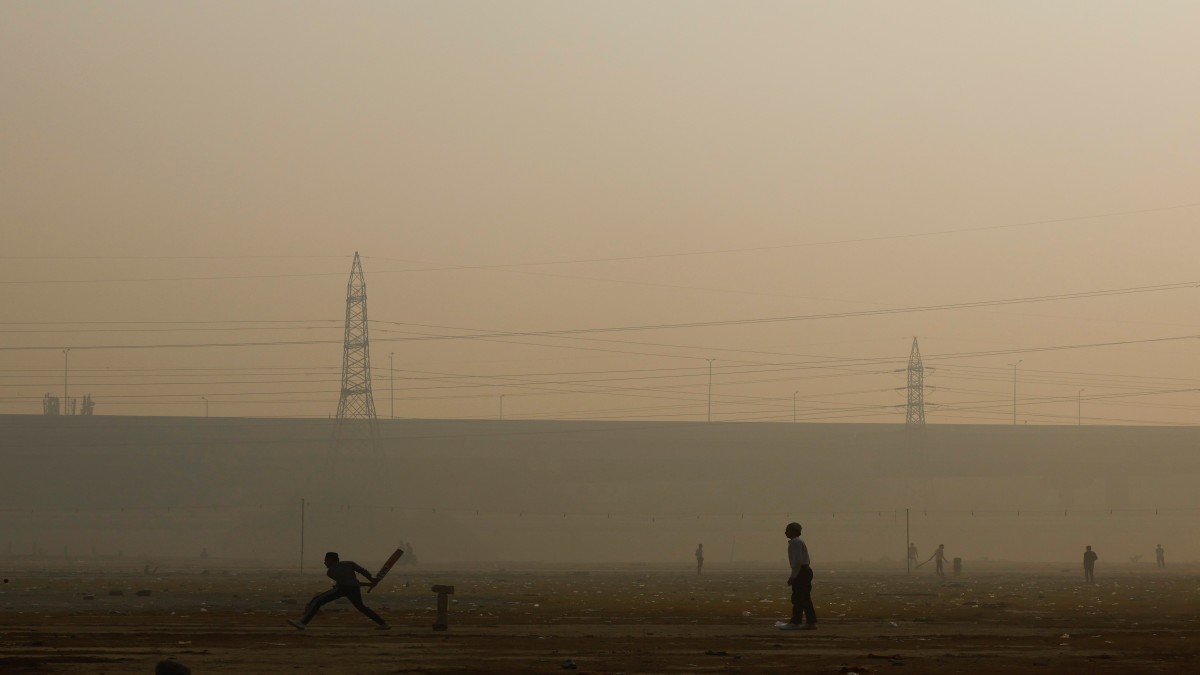Breathless in Delhi: How air pollution has held to spike in hospital visits Breathless in Delhi: How air pollution has held to spike in hospital visits
