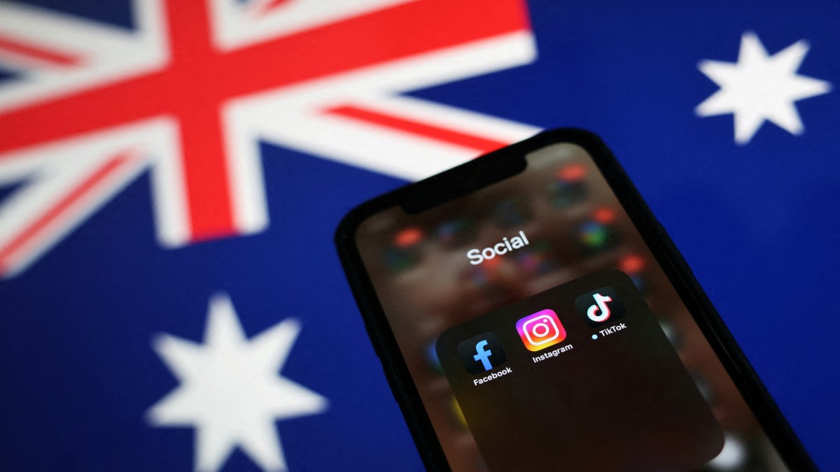 Facebook, Instagram and TikTok apps are seen on a smartphone in front of an Australian flag, in this illustration taken November 29, 2024. Reuters Facebook, Instagram and TikTok apps are seen on a smartphone in front of an Australian flag, in this illustration taken November 29, 2024. Reuters