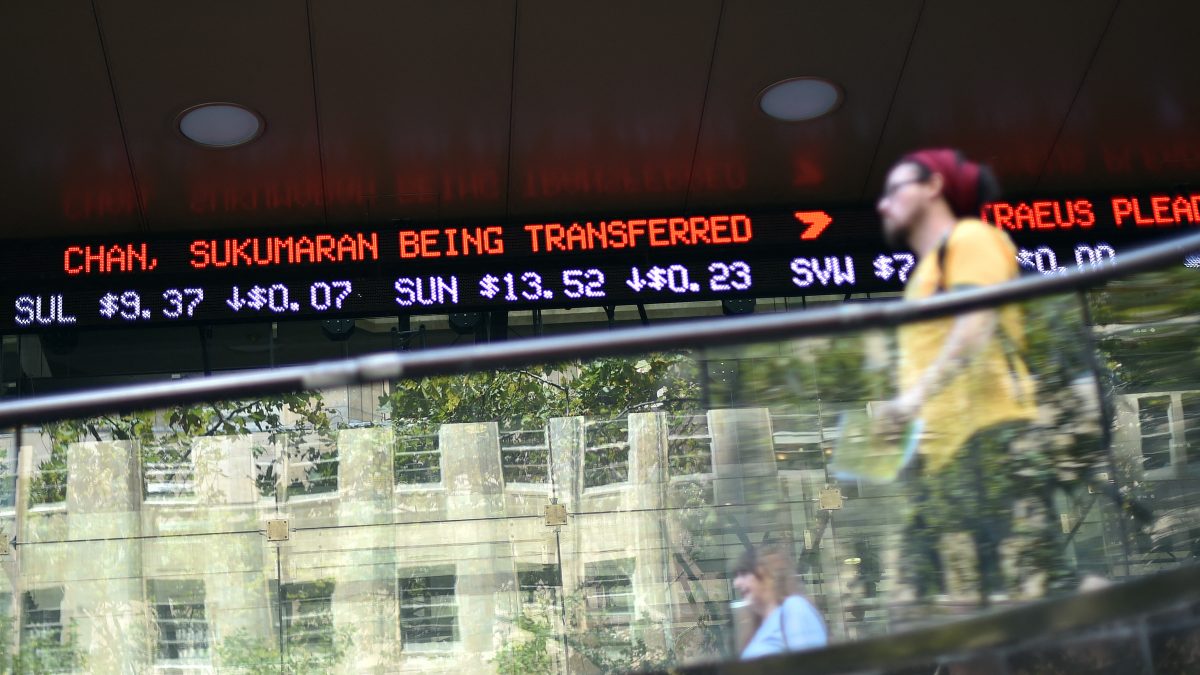 A man walks next to an electronic screen displaying the latest news about convicted Australian drug traffickers Andrew Chan and Myuran Sukumaran, the ringleaders of the so-called "Bali Nine" drug trafficking gang currently on death row in Indonesia, in Sydney. File image/ AFP A man walks next to an electronic screen displaying the latest news about convicted Australian drug traffickers Andrew Chan and Myuran Sukumaran, the ringleaders of the so-called "Bali Nine" drug trafficking gang currently on death row in Indonesia, in Sydney. File image/ AFP