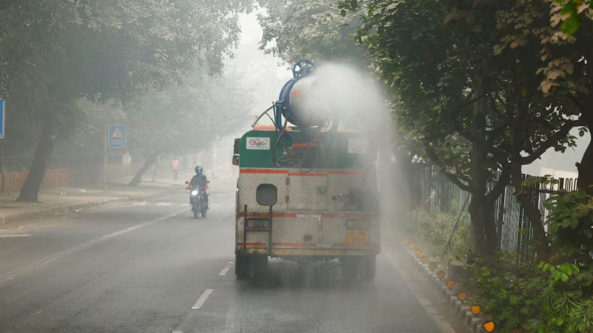 A vehicle sprays water to curb dust and pollution as the sky is enveloped with smog after Delhi's air quality turned "hazardous", in New Delhi, India, November 18, 2024. Source: Reuters. A vehicle sprays water to curb dust and pollution as the sky is enveloped with smog after Delhi's air quality turned "hazardous", in New Delhi, India, November 18, 2024. Source: Reuters.