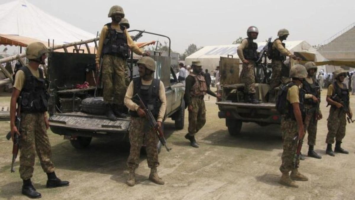 Gunmen kill 38 passengers, injure 29 in attack in Pakistan's Khyber Pakhtunkhwa â€“ Firstpost