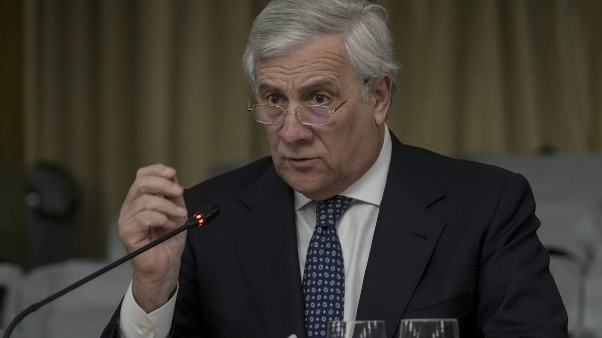 Italy hosts G7 meeting amid pressure to advance diplomatic efforts on Ukraine and Gaza Italy hosts G7 meeting amid pressure to advance diplomatic efforts on Ukraine and Gaza