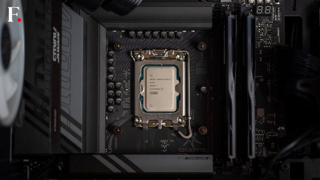Intel Core Ultra 5 245K Review 8-2024-11-8707966f08f14aba5bc2c9fe43ab331e