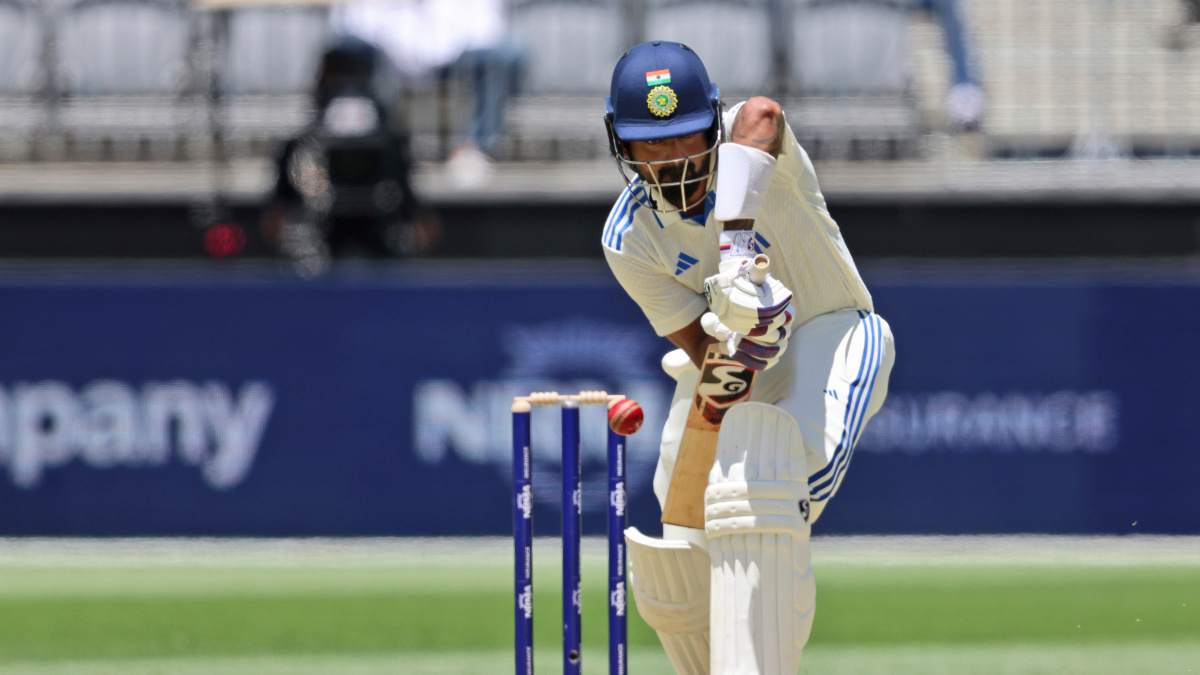 KL Rahul suffers controversial dismissal as Virat Kohli gets out cheaply, India make poor start KL Rahul suffers controversial dismissal as Virat Kohli gets out cheaply, India make poor start