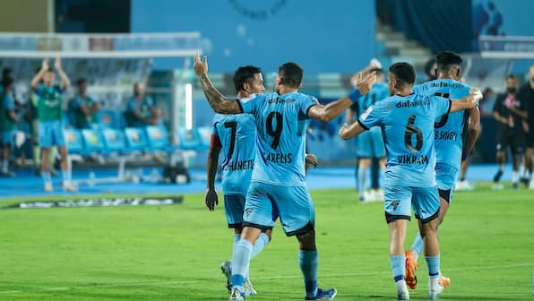 Mumbai City FC vs Kerala Blasters Highlights, ISL 2024-25: Mumbai City FC beat Kerala Blasters 4-2 in entertaining game