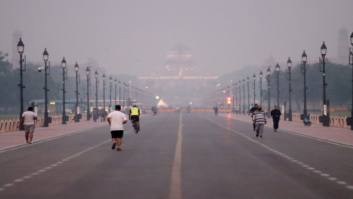How high temperatures and strong winds helped Delhi breathe a bit easier this Diwali How high temperatures and strong winds helped Delhi breathe a bit easier this Diwali