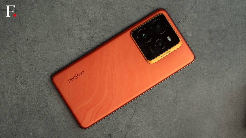 Realme GT 7 Pro Review-01-2024-11-214640d164a1ad9a2b6237fdeea85cc1