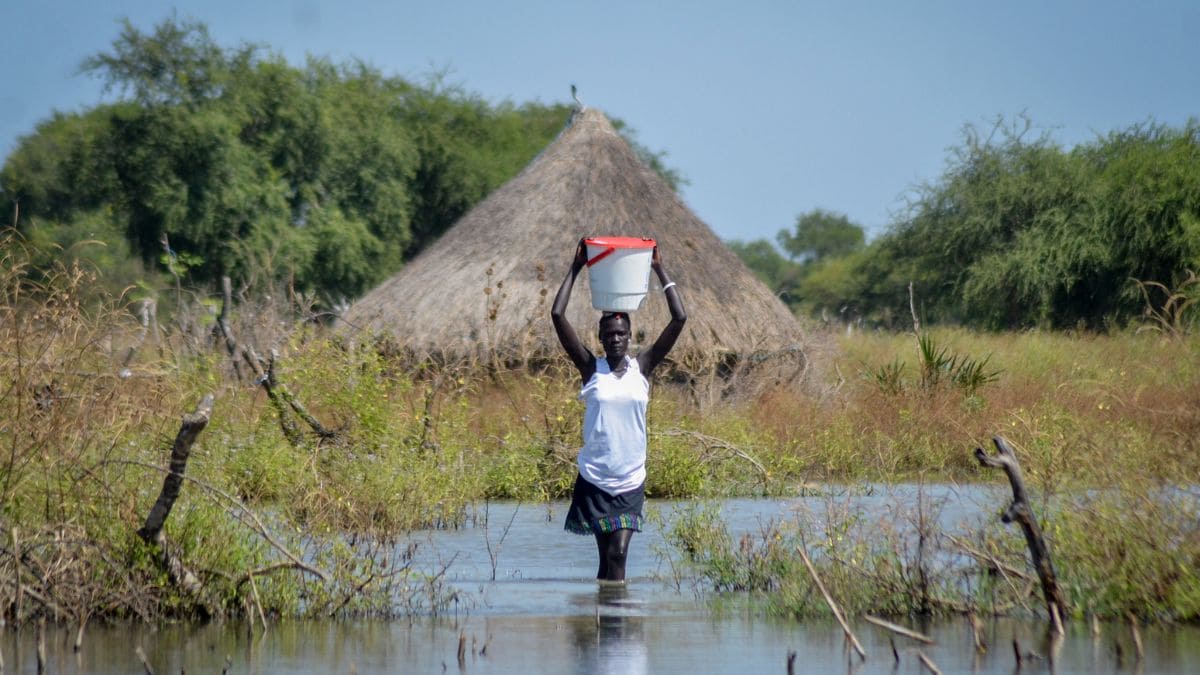 Devastating floods in South Sudan displace 379,000, affecting 1.4 million