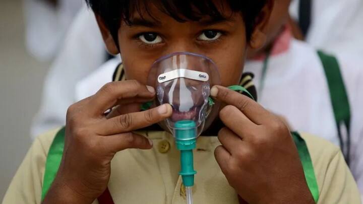 Delhi’s toxic air drives surge in nebulizer sales, one-third for children Delhi’s toxic air drives surge in nebulizer sales, one-third for children