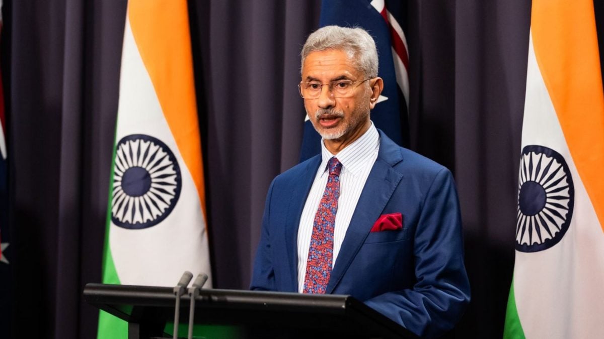 Jaishankar plays down de-dollarisation chatter, backs a global Indian rupee | Watch