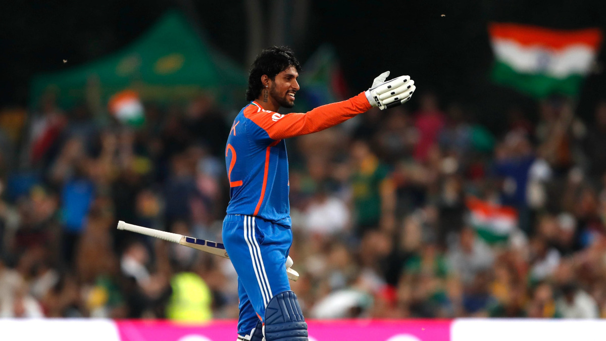 Tilak Varma slams maiden international century, helps India set South Africa a challenging target in 3rd T20 Tilak Varma slams maiden international century, helps India set South Africa a challenging target in 3rd T20