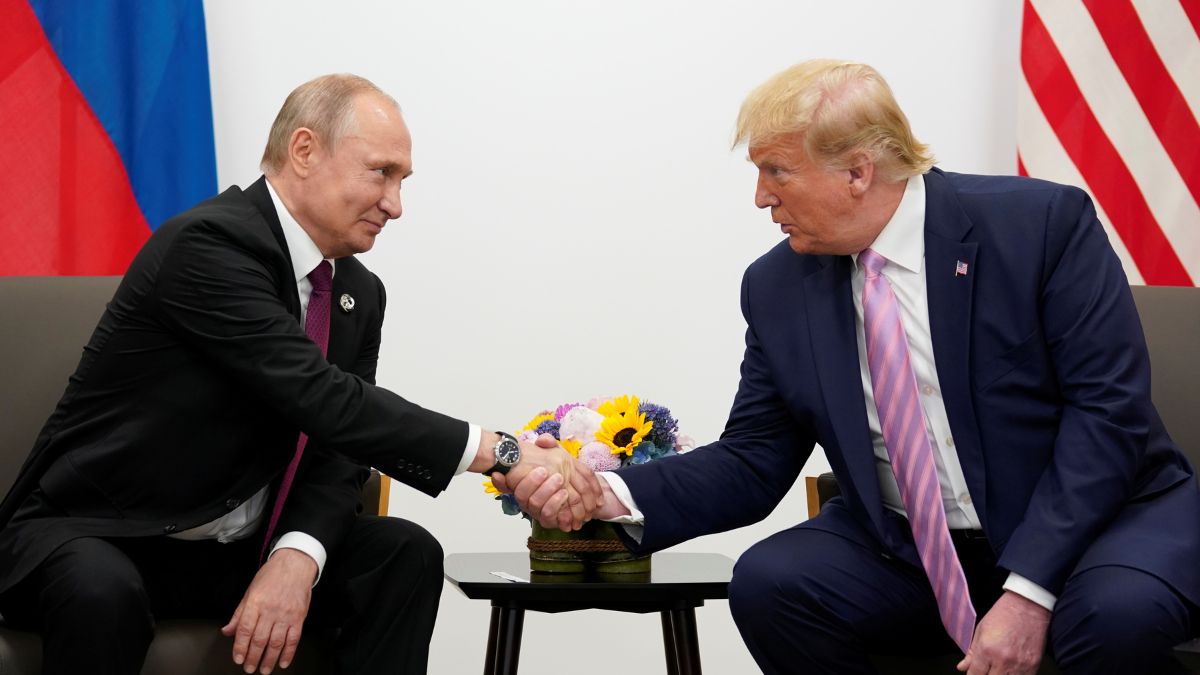 Trump and Putin discussing 'major' economic deals amid efforts to end Ukraine war Trump and Putin discussing 'major' economic deals amid efforts to end Ukraine war