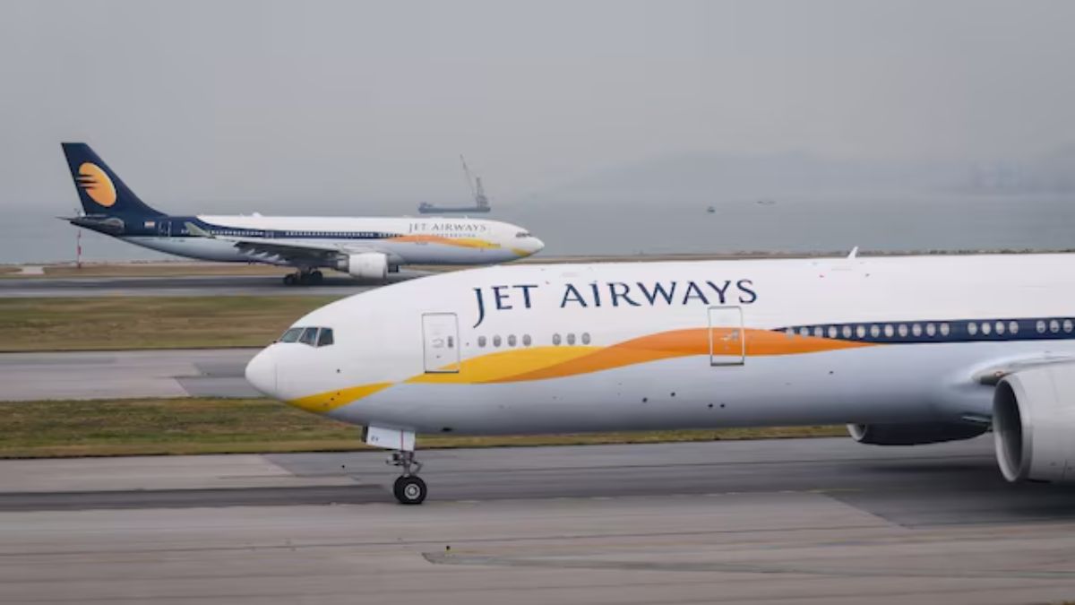 Supreme Court orders liquidation of Jet Airways, sets aside NCLAT order Supreme Court orders liquidation of Jet Airways, sets aside NCLAT order