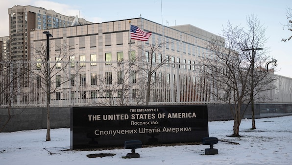 Italy, Spain and Greece join US in closing Kyiv embassies; Ukraine accuses Russia of spreading fake airstrike threat