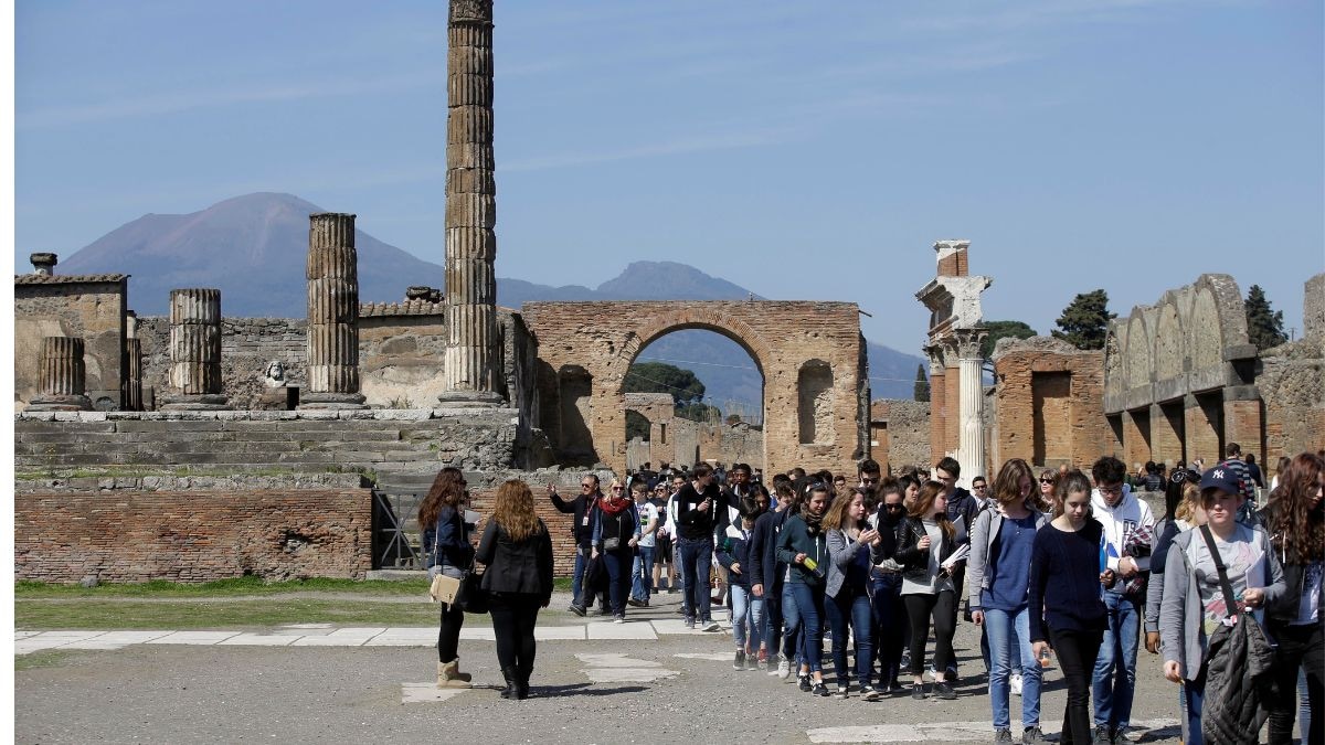 Pompeii caps daily visitors at 20,000 to combat overtourism