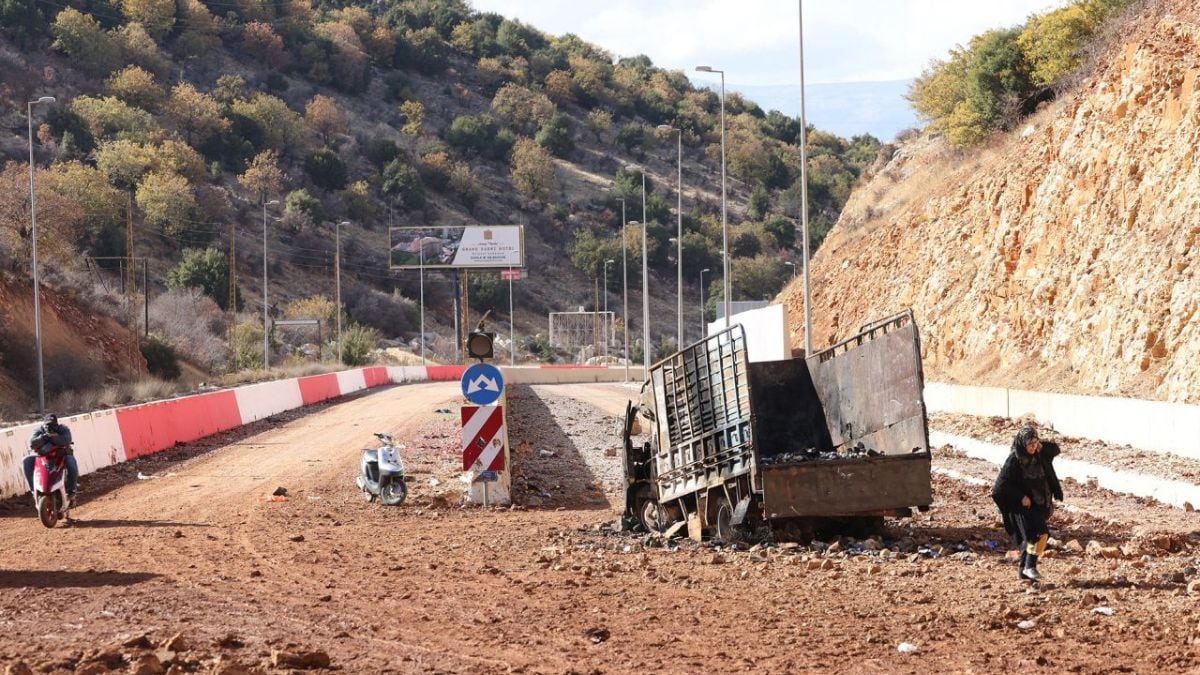 Lebanon: Restoration of Syria border crossing begins as Israel-Hezbollah truce takes effect