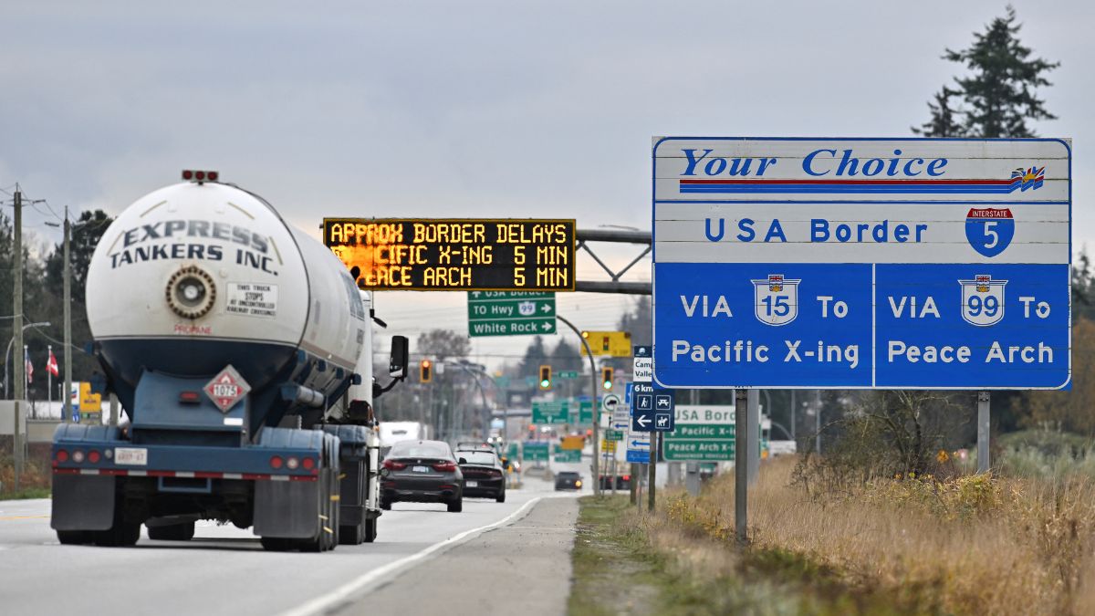 Commercial trucks head towards the U.S. Customs and Border Protection (CBP) Pacific Highway Port of Entry from south Surrey, British Columbia, Canada, November 26, 2024. Reuters Commercial trucks head towards the U.S. Customs and Border Protection (CBP) Pacific Highway Port of Entry from south Surrey, British Columbia, Canada, November 26, 2024. Reuters