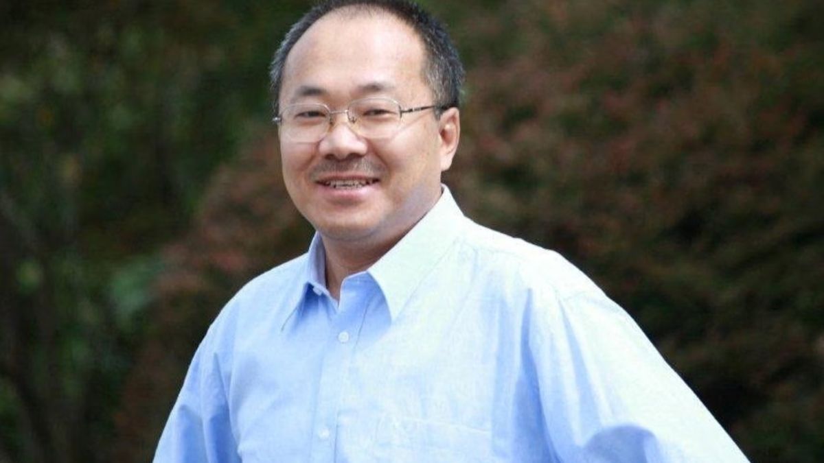 Dong Yuyu was a senior columnist for the Communist party newspaper Guangming Daily. Reuters Dong Yuyu was a senior columnist for the Communist party newspaper Guangming Daily. Reuters