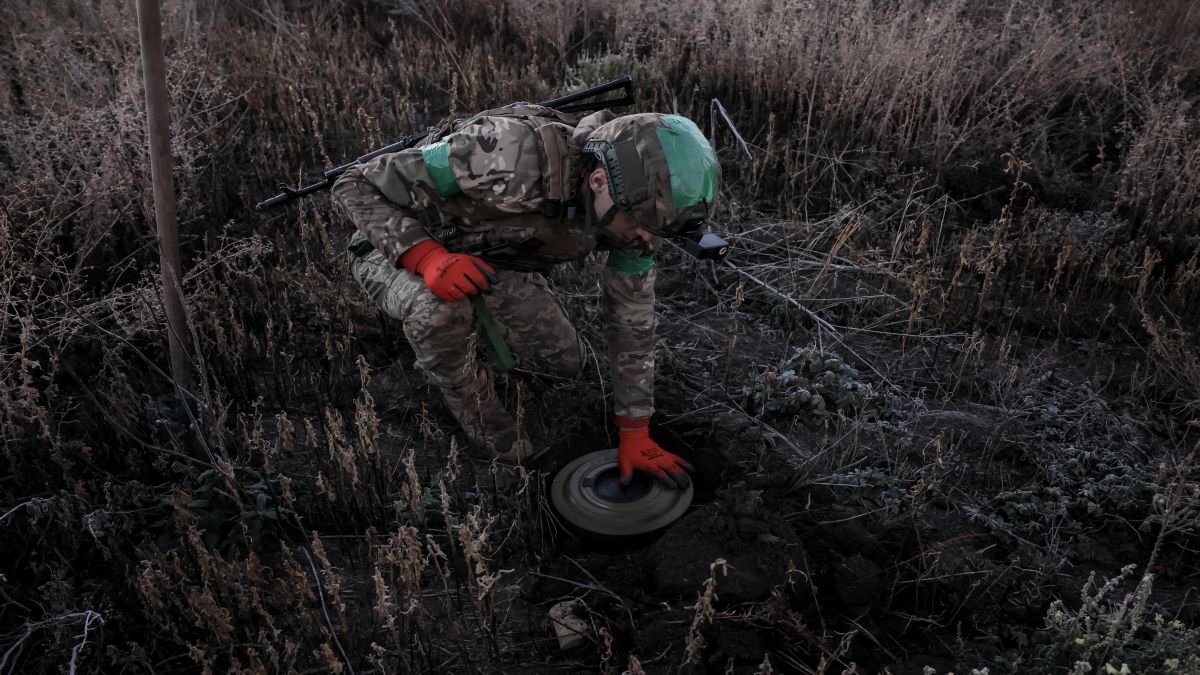 Biden approves supply of anti-personnel landmines for Ukraine: What are these weapons? Biden approves supply of anti-personnel landmines for Ukraine: What are these weapons?