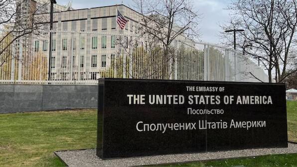 US reopens its embassy in Kyiv hours after shutting it down over threats of Russian airstrike
