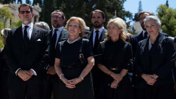Greece's former royal family applies for citizenship 50 years after being dethroned