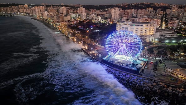 2 dead in Ecuador & Peru as big waves of up to 13 feet hit coast