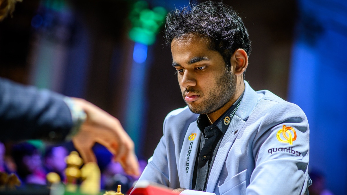 World Rapid and Blitz Championships: Arjun moves into joint lead in 'Open' section; Koneru wins all four games on Day 2