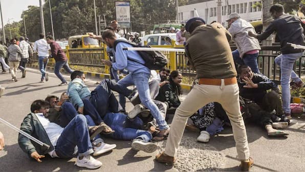 Boiling Bihar: BPSC aspirants demanding re-exam lathi-charged, FIR against Prashant Kishor