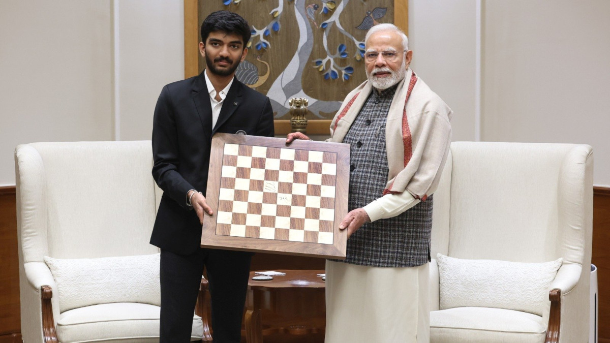 D Gukesh gifted Prime Minister Narendra Modi the chess board that was used in the World Championship recently, and was signed by him as well as his opponent Ding Liren. Image credit: X/@narendramodi D Gukesh gifted Prime Minister Narendra Modi the chess board that was used in the World Championship recently, and was signed by him as well as his opponent Ding Liren. Image credit: X/@narendramodi