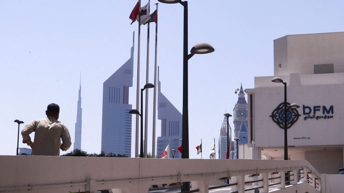 Amid Gulf gloom, Dubai share index hits over a decade high